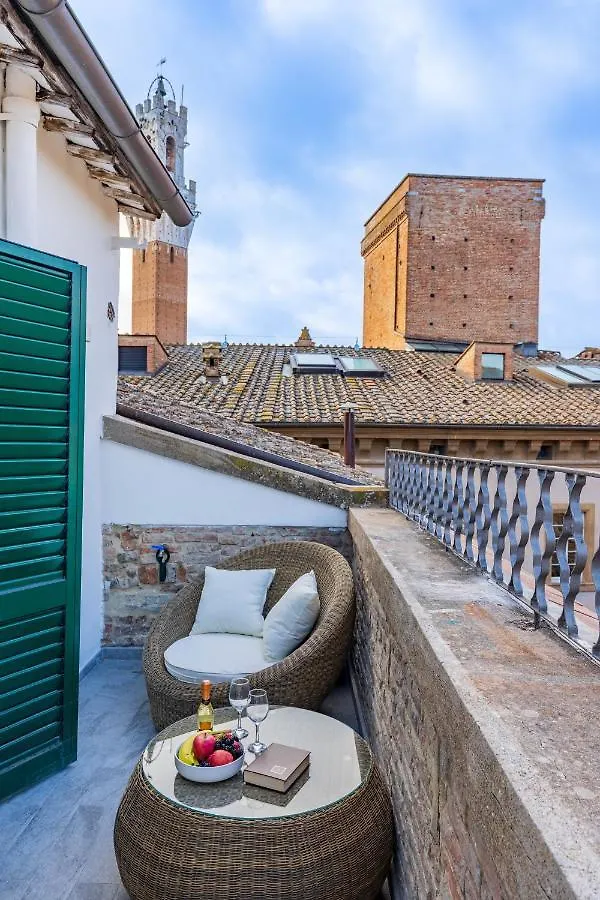Blossoms Of Siena, Adults Only Sienne